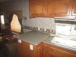 2005 Coachmen Chaparral Photo #19