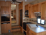 2008 Coachmen Chaparral Photo #17