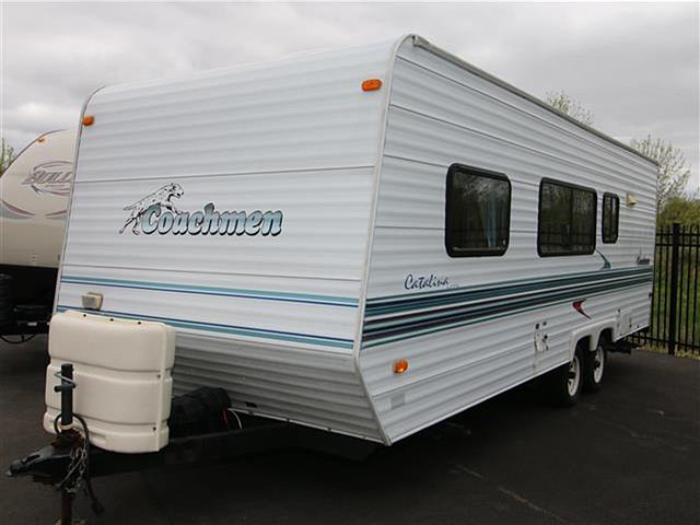 2000 Coachmen Catalina Lite Photo