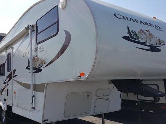 2007 Coachmen Chaparral Photo