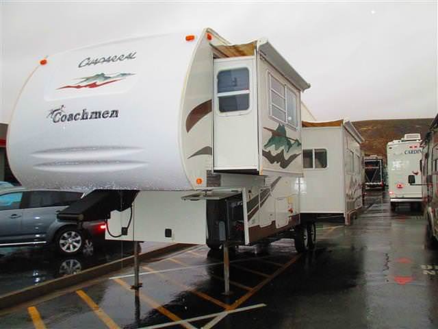 05 Coachmen Chaparral