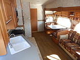 2005 Coachmen Chaparral Photo #13