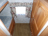 2005 Coachmen Chaparral Photo #20
