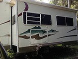 2005 Coachmen Chaparral Photo #2