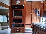 2005 Coachmen Chaparral Photo #4