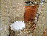 2009 Coachmen Chaparral Photo #18