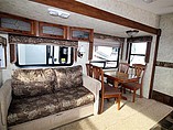 2011 Coachmen Chaparral Photo #10