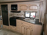 2007 Coachmen Chaparral Photo #9