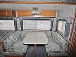 2004 Coachmen Chaparral Photo #7