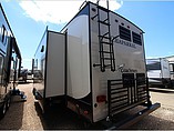 2015 Coachmen Chaparral Photo #13