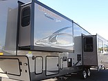 2013 Coachmen Chaparral Photo #14