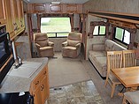2008 Coachmen Chaparral Photo #5