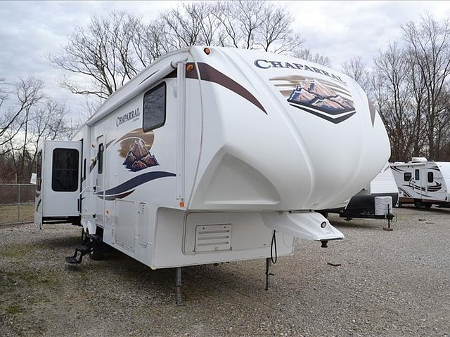 2011 Coachmen Chaparral Photo