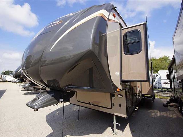 14 Coachmen Chaparral