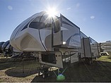 15 Coachmen Chaparral