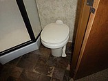 2011 Coachmen Chaparral Photo #36