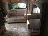 2009 Coachmen Chaparral Photo #9