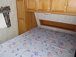 2003 Coachmen Chaparral Photo #12