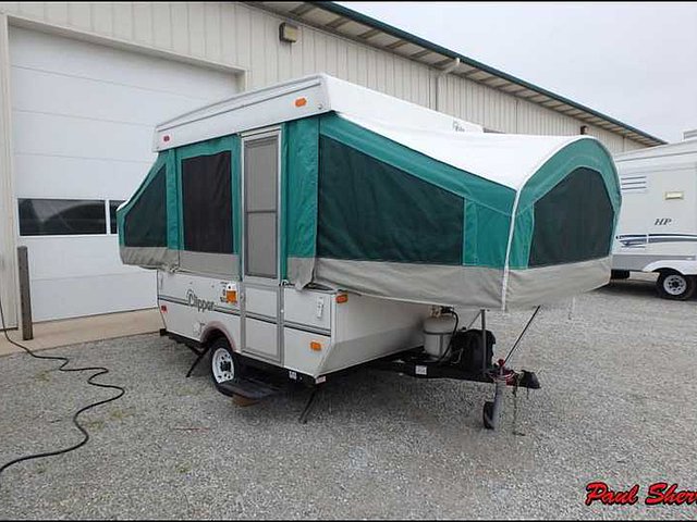 2005 Coachmen Clipper Sport Photo