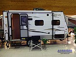 2015 Coachmen Clipper Ultra-Lite Photo #4