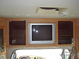 2004 Coachmen Concord Photo #12