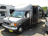 2007 Coachmen Concord Photo #2