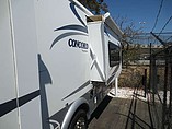2005 Coachmen Concord Photo #3