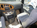 2005 Coachmen Concord Photo #12