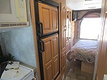 2005 Coachmen Concord Photo #16