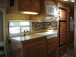 2005 Coachmen Concord Photo #15