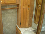 2005 Coachmen Concord Photo #19