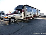 2015 Coachmen Concord Photo #8