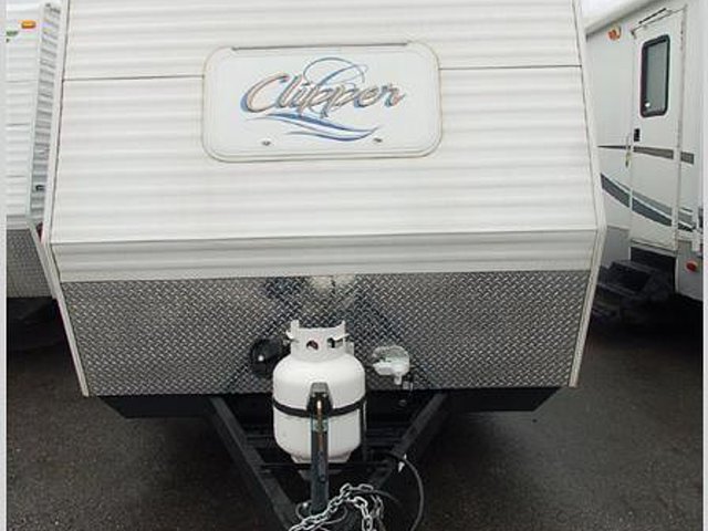 2013 Coachmen Clipper Photo