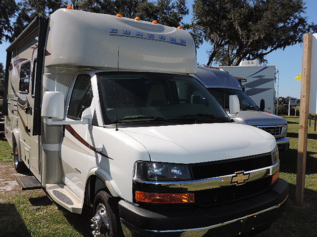 2014 Coachmen Concord Photo