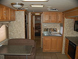 2006 Coachmen Cross Country SE Photo #15