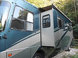 2006 Coachmen Cross Country SE Photo #2