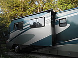 2006 Coachmen Cross Country SE Photo #3