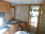 2006 Coachmen Cross Country SE Photo #19