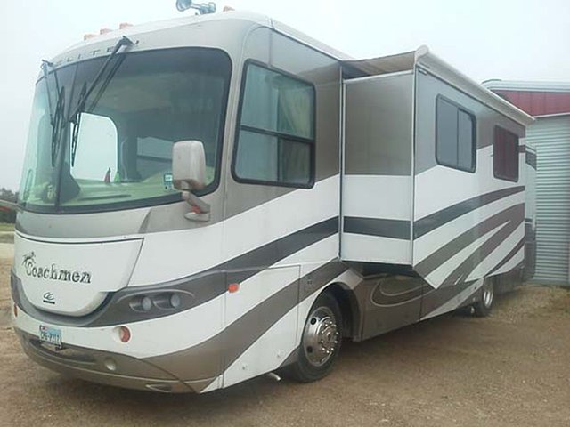 03 Coachmen Elite