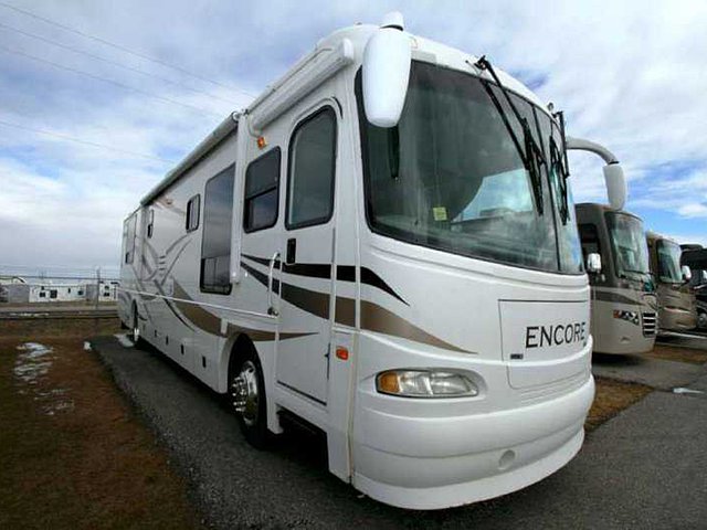 2006 Coachmen Encore Photo