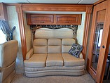2011 Coachmen Encounter Photo #10