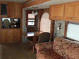 2006 Coachmen Epic Photo #19