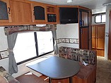 2011 Coachmen Freedom Photo #4