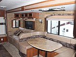 2013 Coachmen Freedom Photo #13