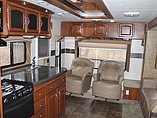 2013 Coachmen Freedom Photo #15
