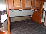 2011 Coachmen Freedom Photo #4