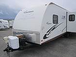 2011 Coachmen Freedom Express Photo #2