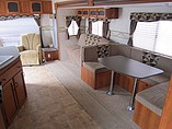 2011 Coachmen Freedom Express Photo #7