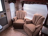 2011 Coachmen Freedom Express Photo #10