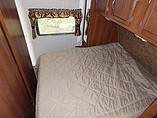 2014 Coachmen Freedom Express Photo #17